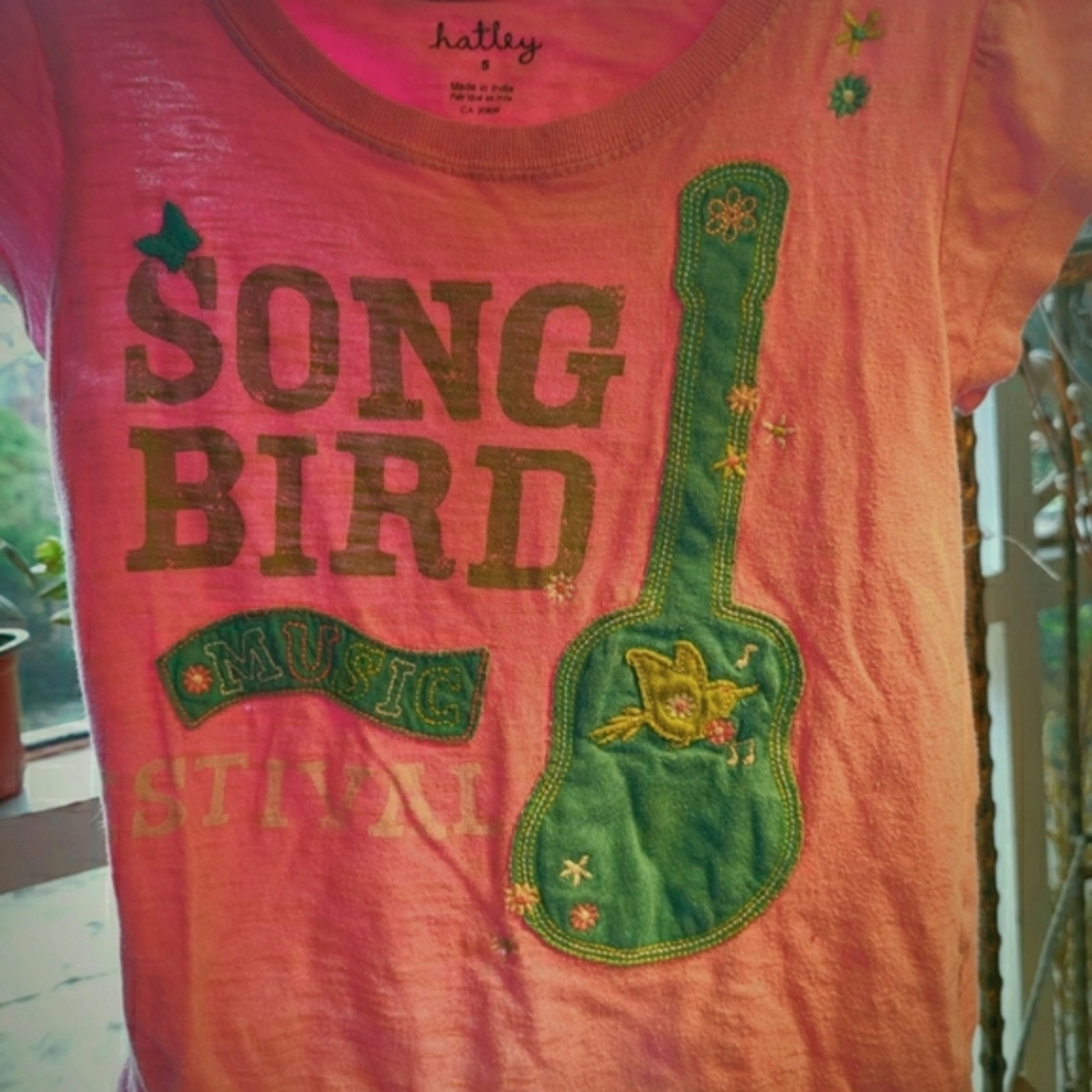 Girls HATLEY Music song bird guitar music festival